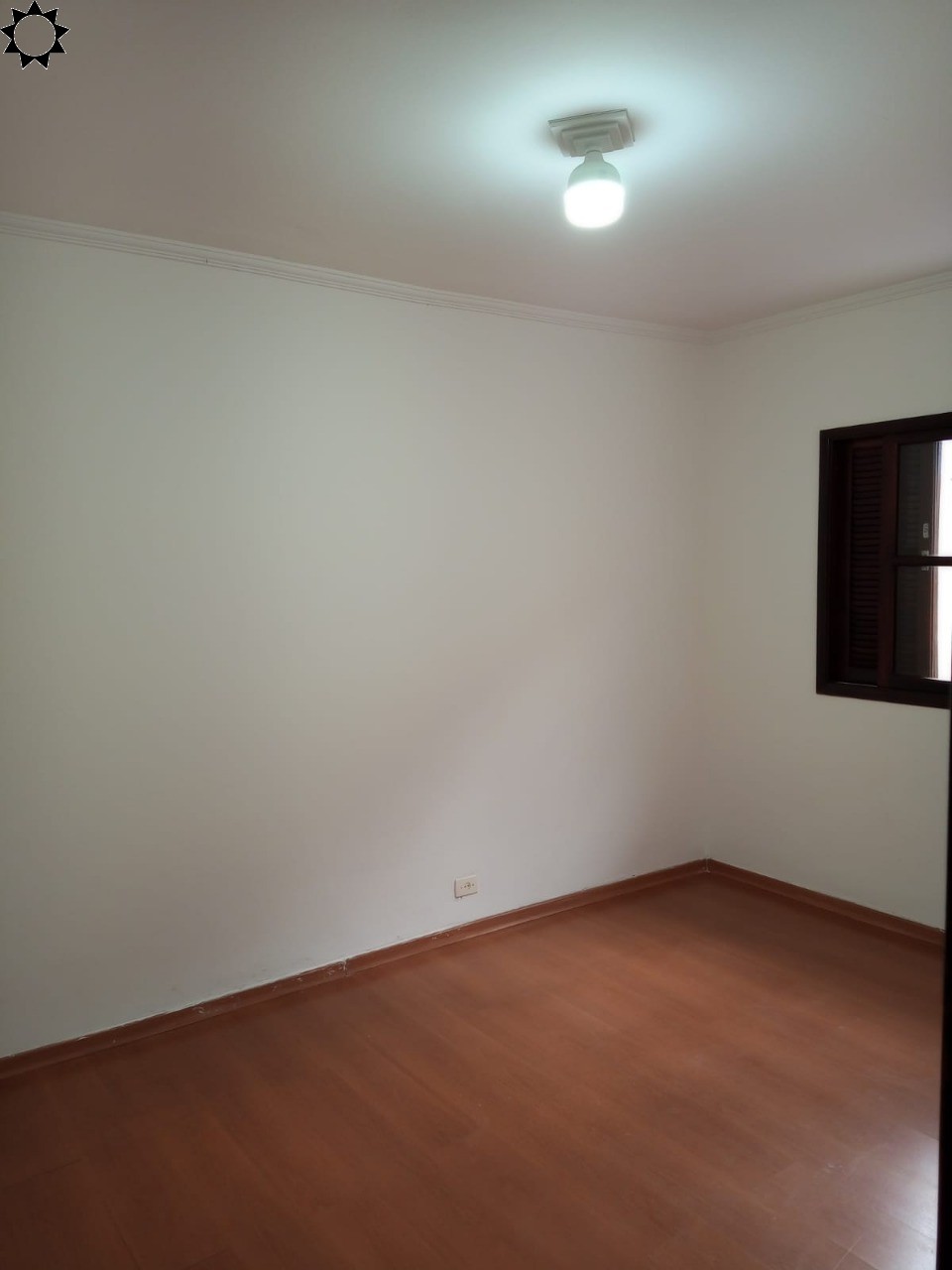 Casa para alugar com 2 quartos, 90m² - Foto 34