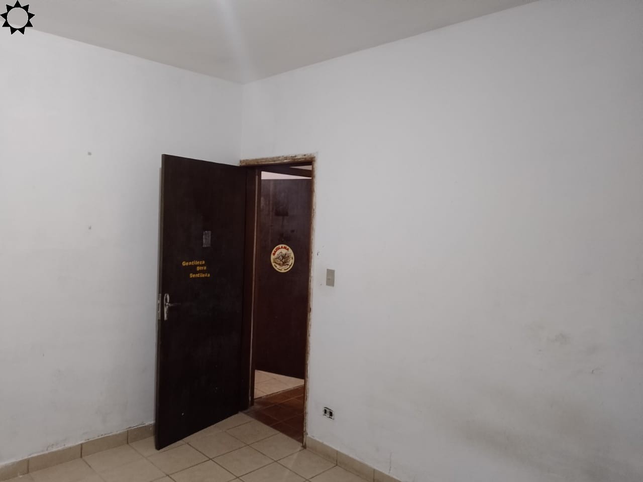 Casa à venda com 3 quartos, 200m² - Foto 10