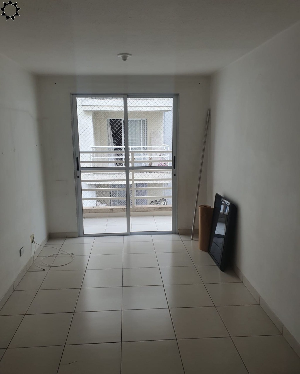 Apartamento à venda com 2 quartos, 56m² - Foto 1