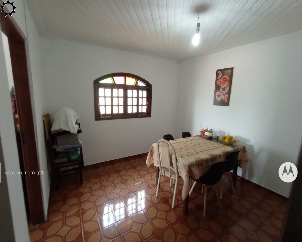 Casa à venda com 2 quartos, 132m² - Foto 1