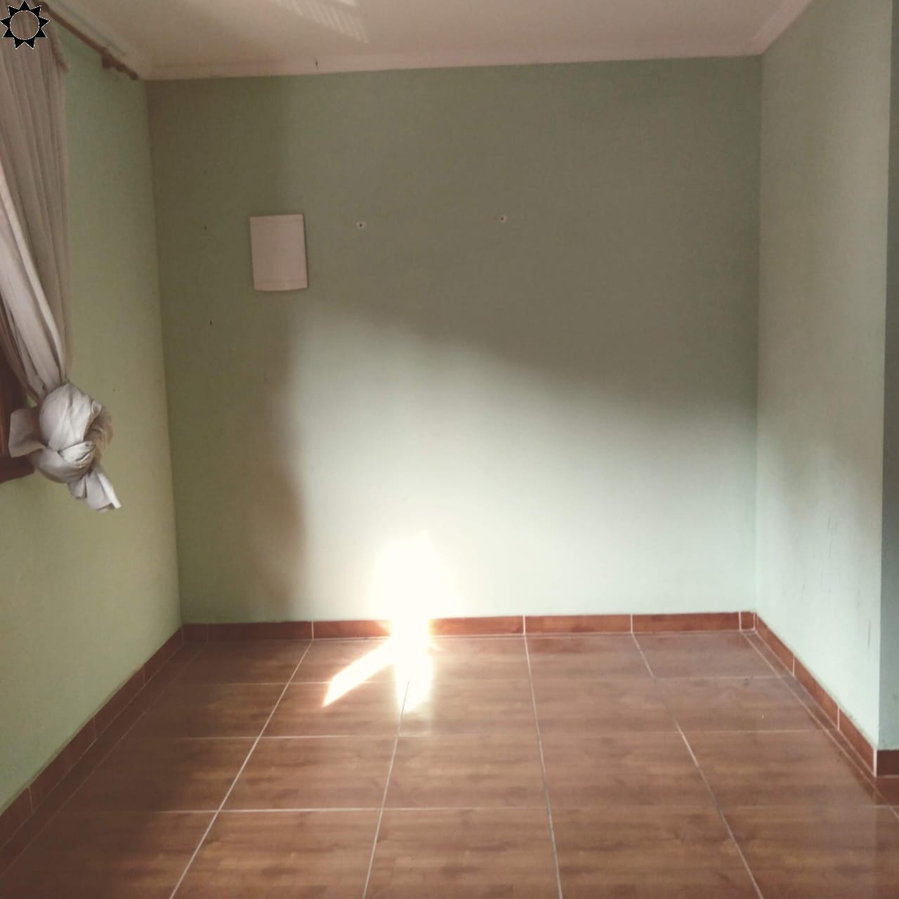 Casa à venda com 3 quartos, 125m² - Foto 1