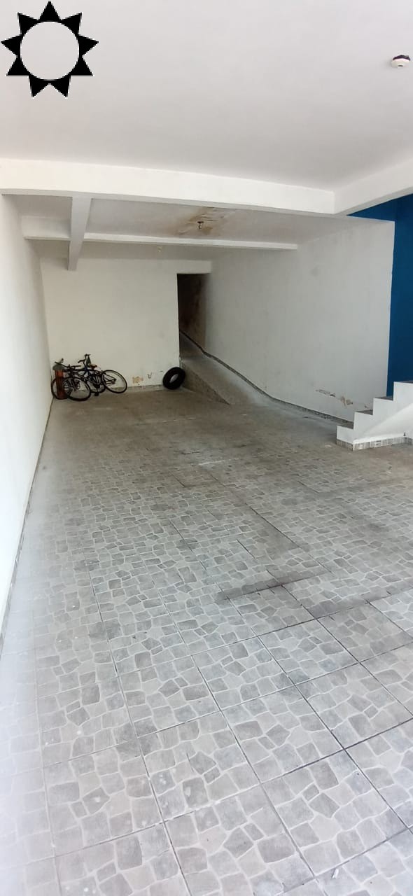 Casa à venda com 4 quartos, 275m² - Foto 3