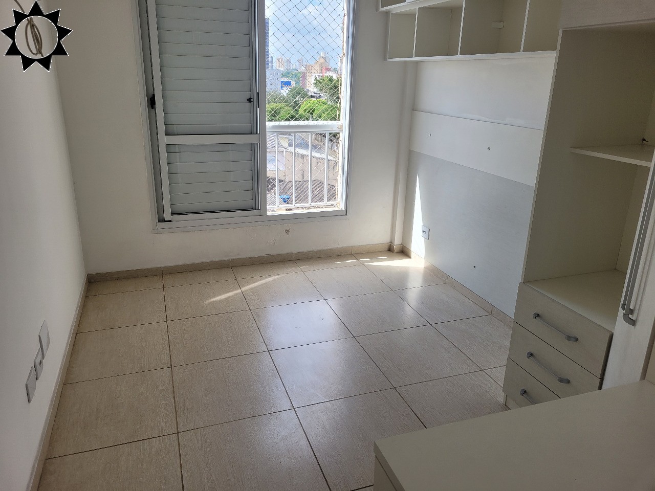 Apartamento à venda com 3 quartos, 124m² - Foto 9