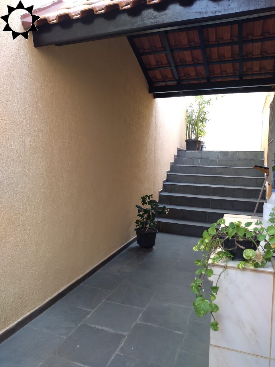 Casa à venda com 3 quartos, 230m² - Foto 5