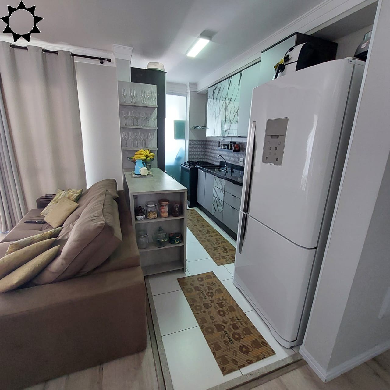 Apartamento à venda com 2 quartos, 76m² - Foto 3