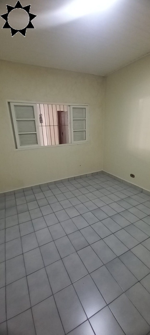 Casa à venda com 4 quartos, 140m² - Foto 16