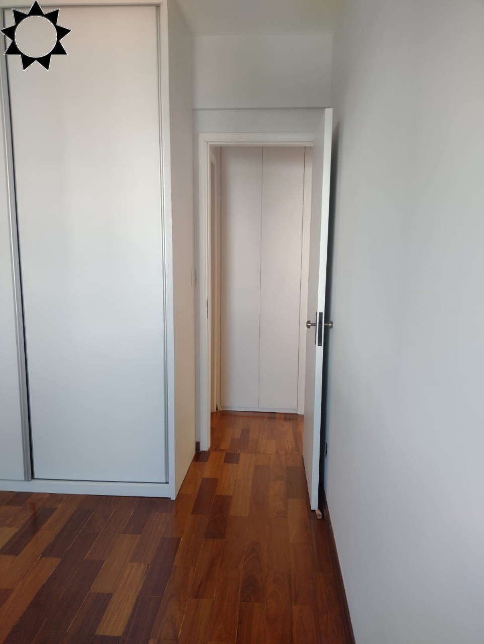 Apartamento à venda com 2 quartos, 53m² - Foto 4