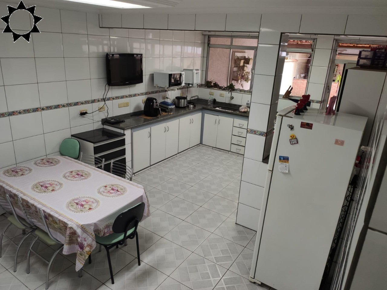 Casa à venda com 3 quartos, 251m² - Foto 19