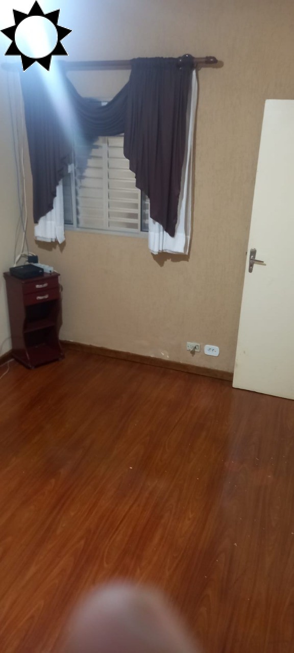 Casa à venda com 3 quartos, 112m² - Foto 1