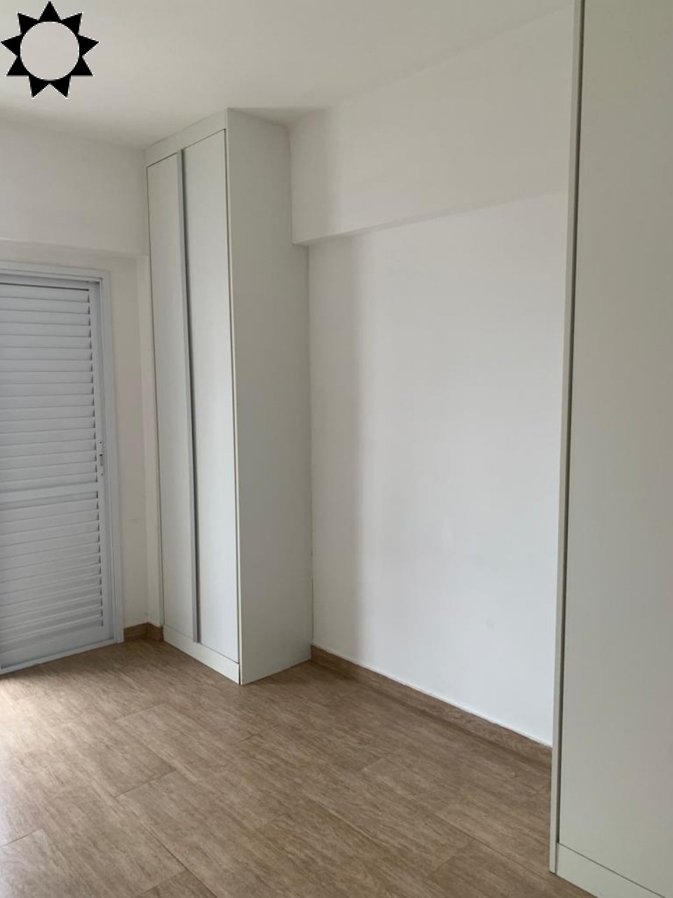 Apartamento à venda com 3 quartos, 72m² - Foto 2