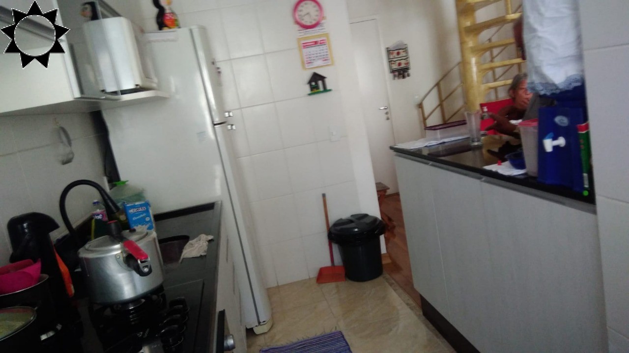 Apartamento à venda com 3 quartos, 95m² - Foto 18