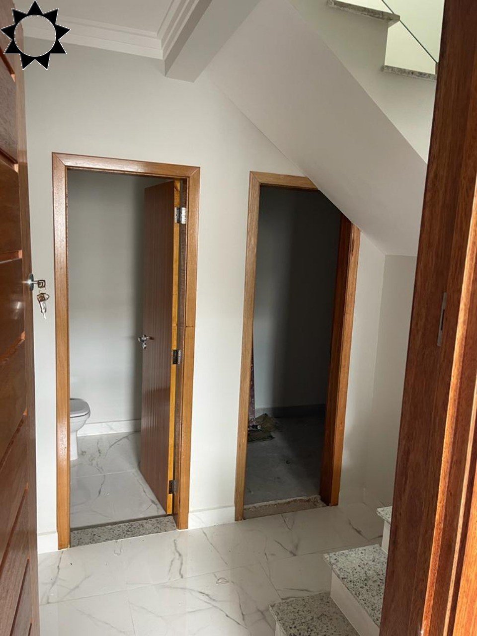 Casa à venda com 3 quartos, 201m² - Foto 11