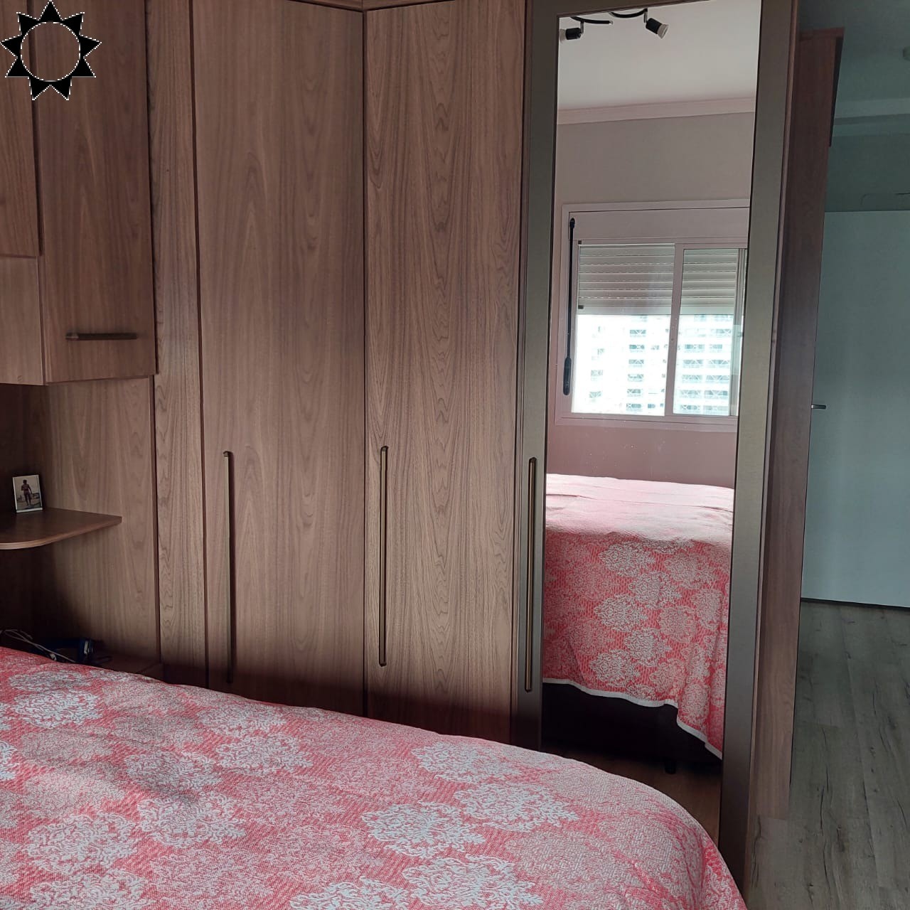 Apartamento à venda com 2 quartos, 76m² - Foto 11