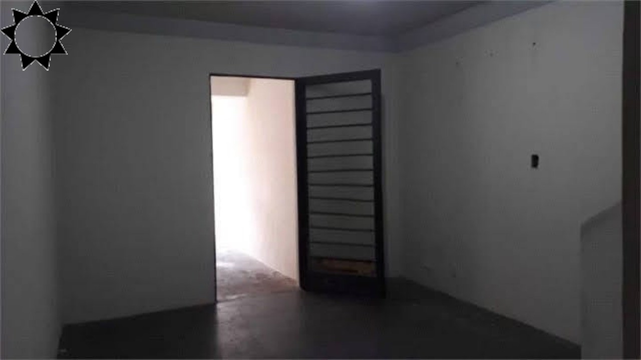 Casa à venda com 5 quartos, 197m² - Foto 3