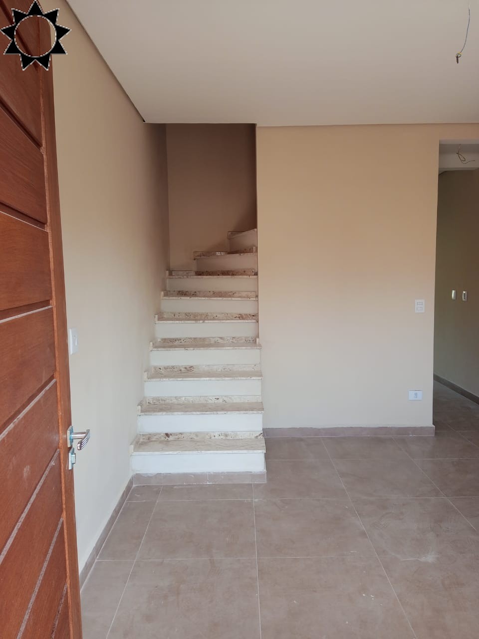 Casa à venda com 2 quartos, 67m² - Foto 12