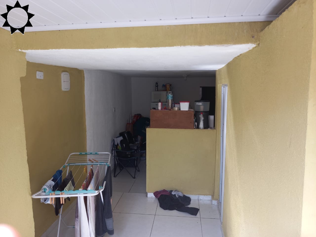 Casa à venda com 6 quartos, 133m² - Foto 1