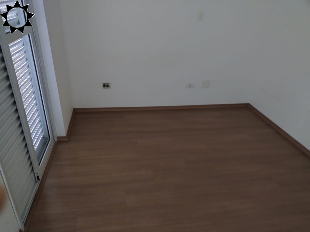 Apartamento à venda com 2 quartos, 61m² - Foto 4