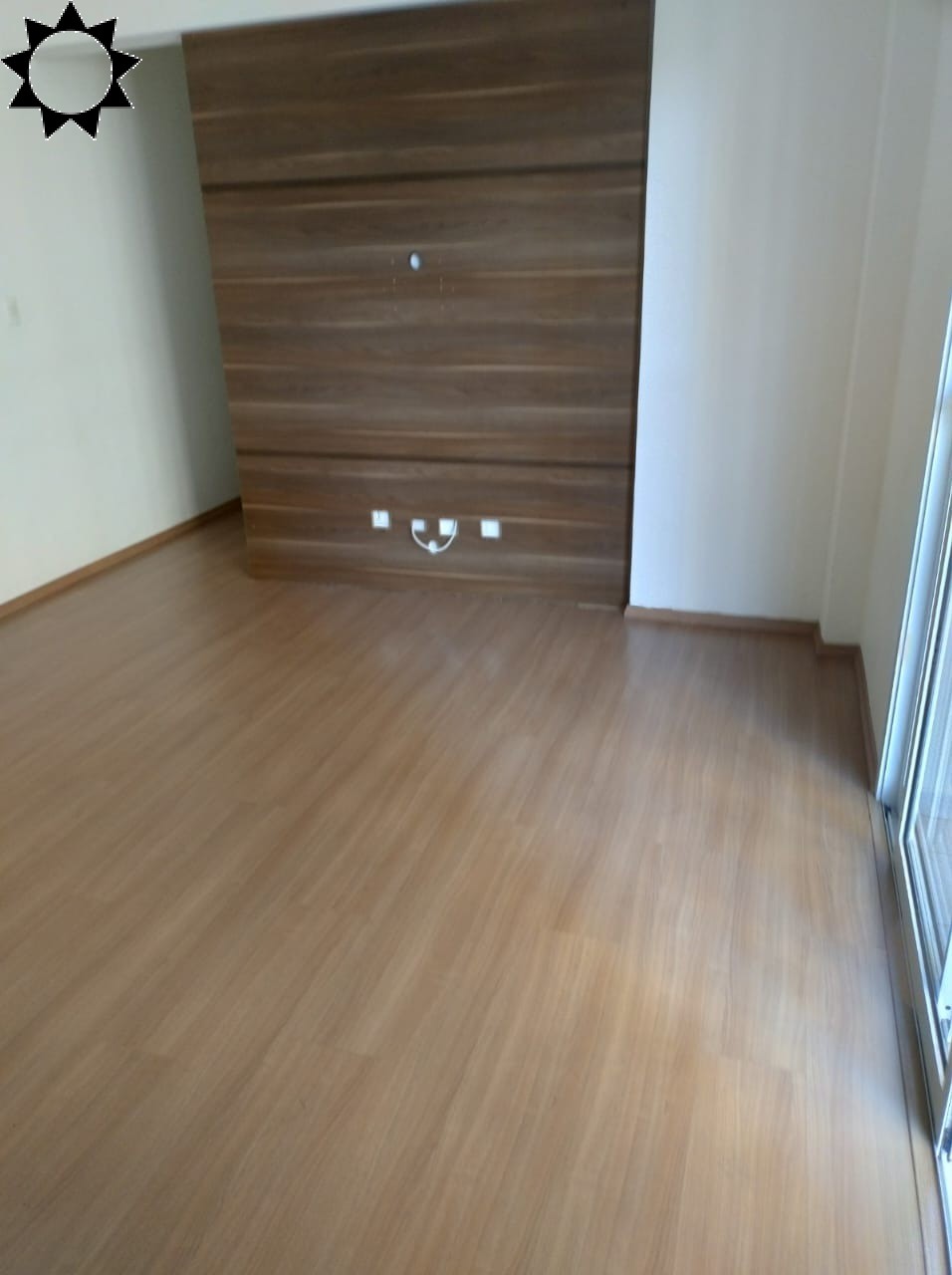 Apartamento à venda com 2 quartos, 61m² - Foto 1