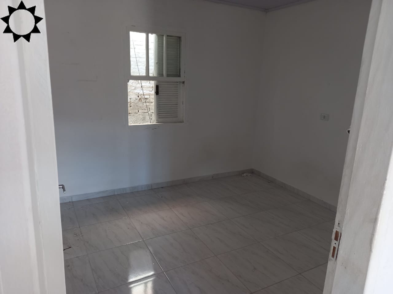 Casa à venda com 6 quartos, 133m² - Foto 17