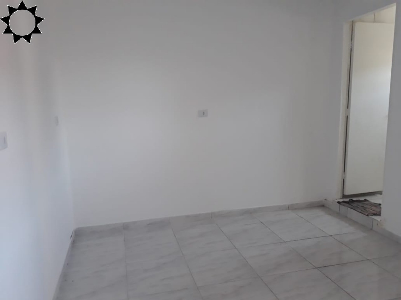 Casa à venda com 6 quartos, 133m² - Foto 49