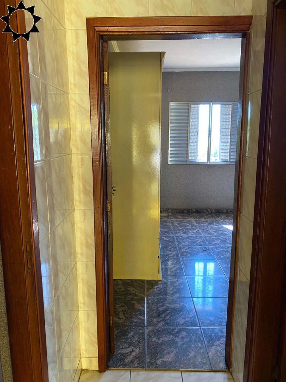 Casa à venda com 7 quartos, 177m² - Foto 4