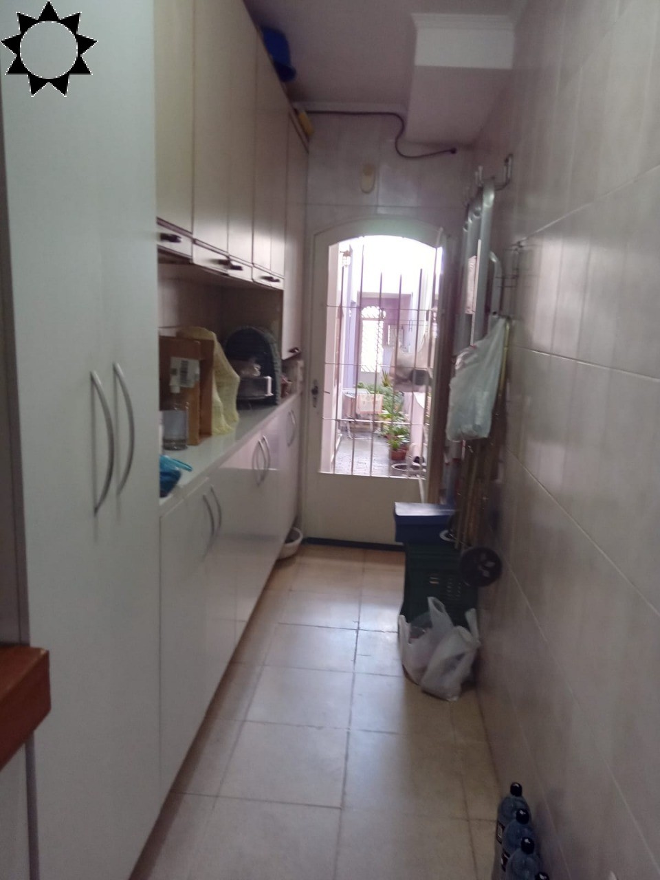 Casa à venda com 3 quartos, 185m² - Foto 8