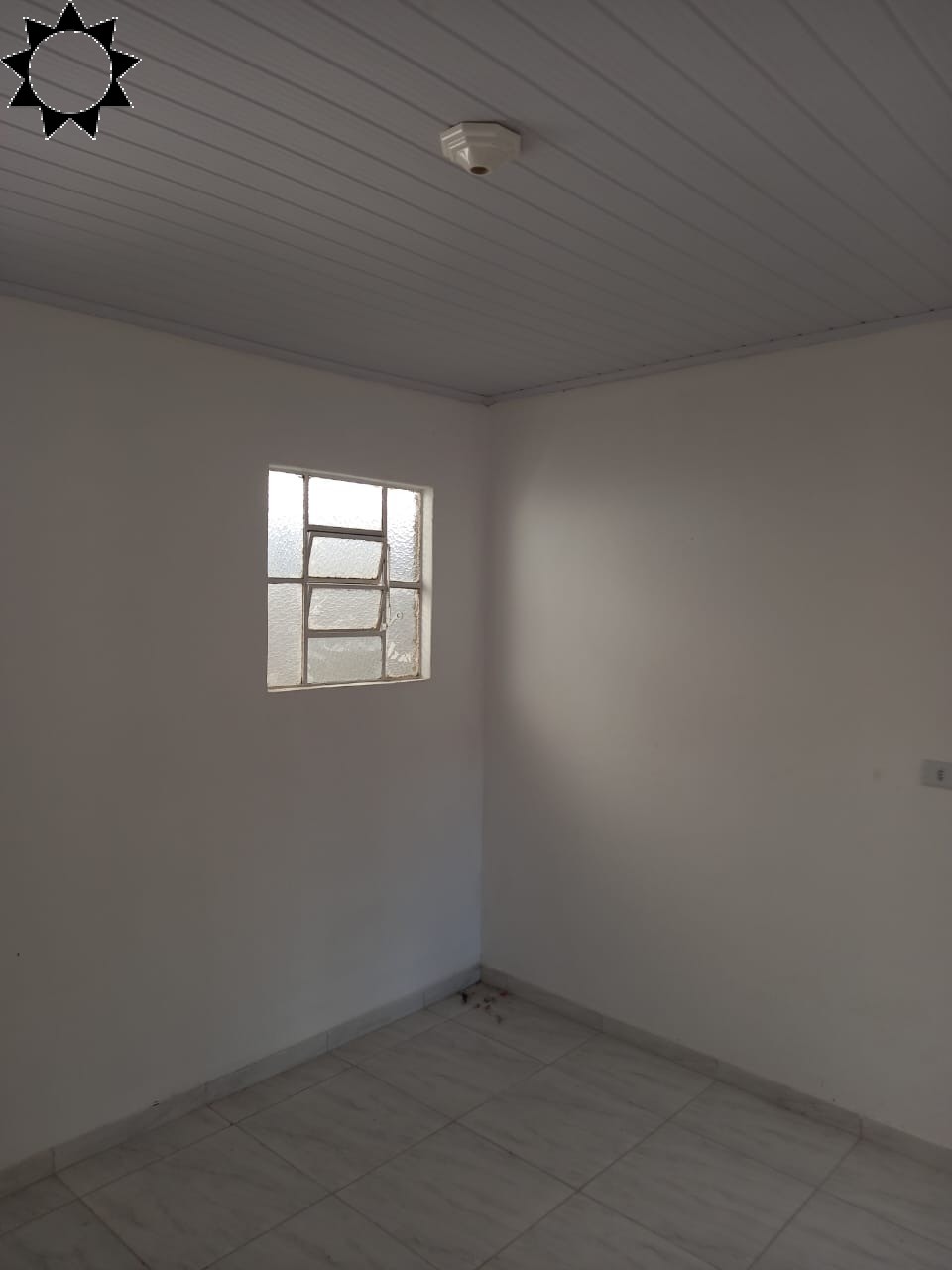 Casa à venda com 6 quartos, 133m² - Foto 16