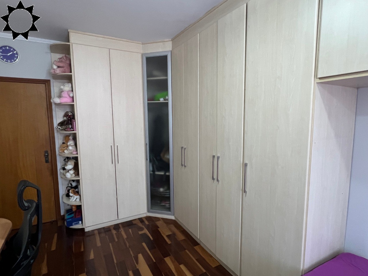 Casa à venda com 3 quartos, 219m² - Foto 4