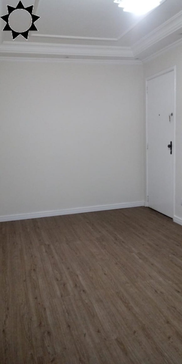 Apartamento à venda com 2 quartos, 60m² - Foto 3