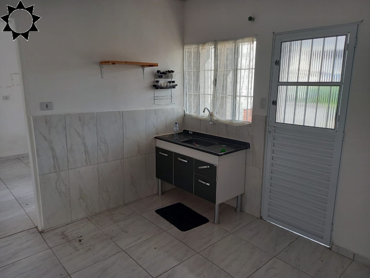 Casa à venda com 6 quartos, 133m² - Foto 18