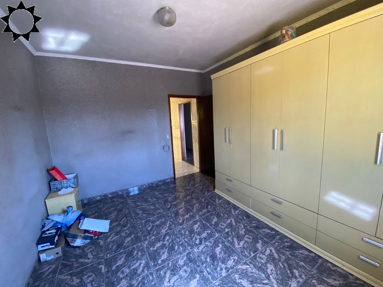 Casa à venda com 7 quartos, 177m² - Foto 6