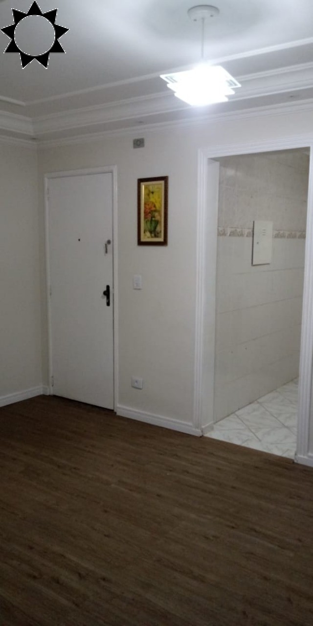 Apartamento à venda com 2 quartos, 60m² - Foto 1