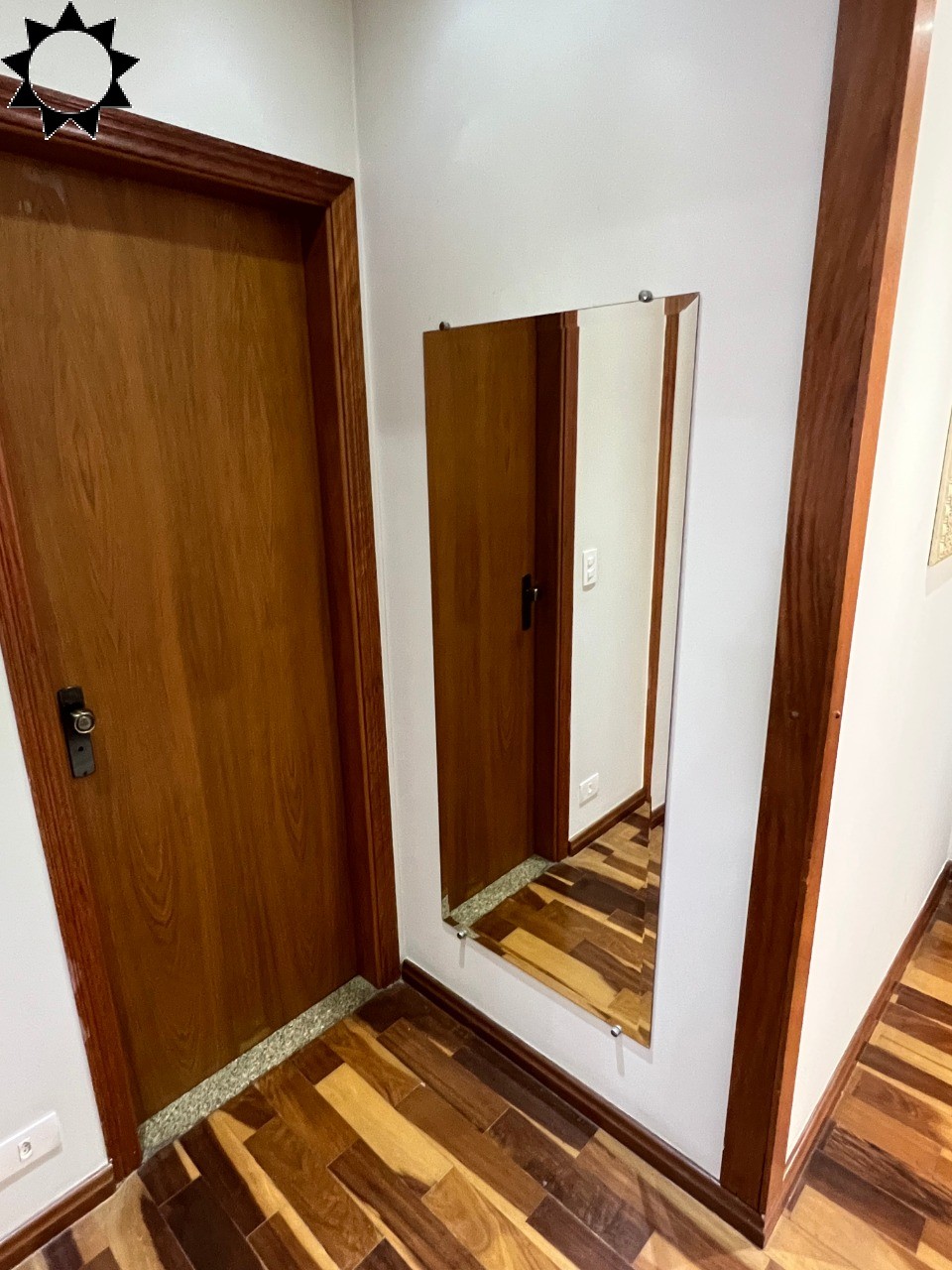 Casa à venda com 3 quartos, 219m² - Foto 18