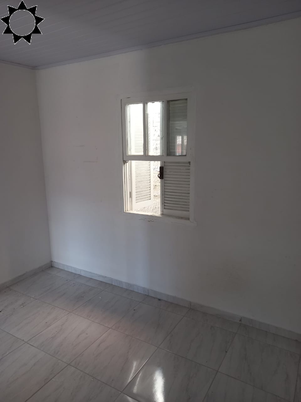 Casa à venda com 6 quartos, 133m² - Foto 14