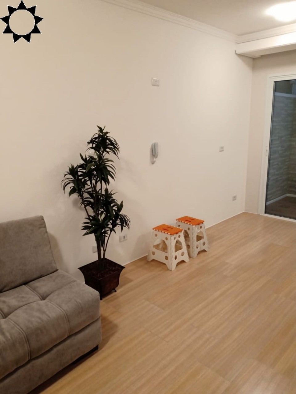 Casa à venda com 2 quartos, 60m² - Foto 9