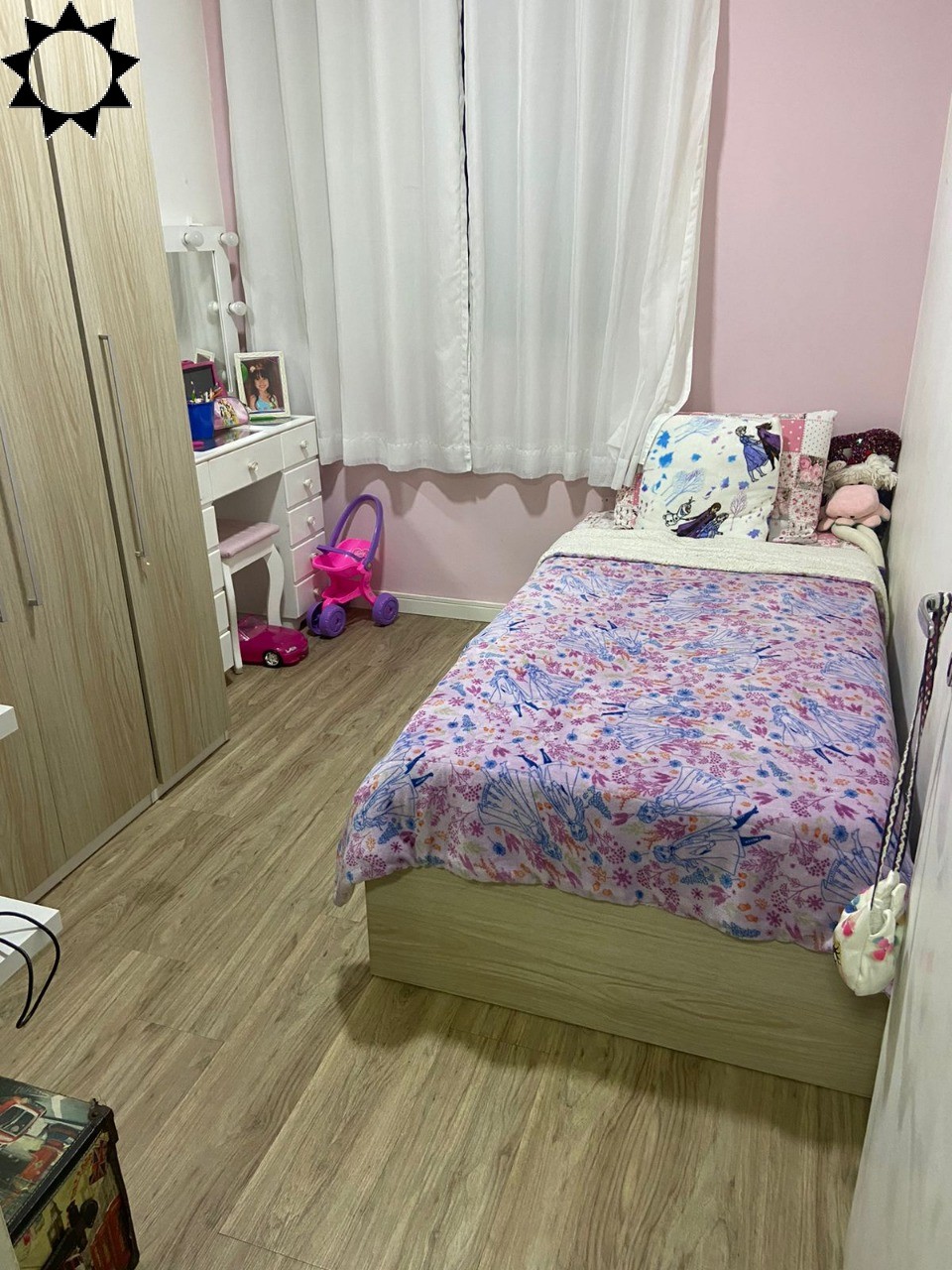 Apartamento à venda com 3 quartos, 80m² - Foto 2