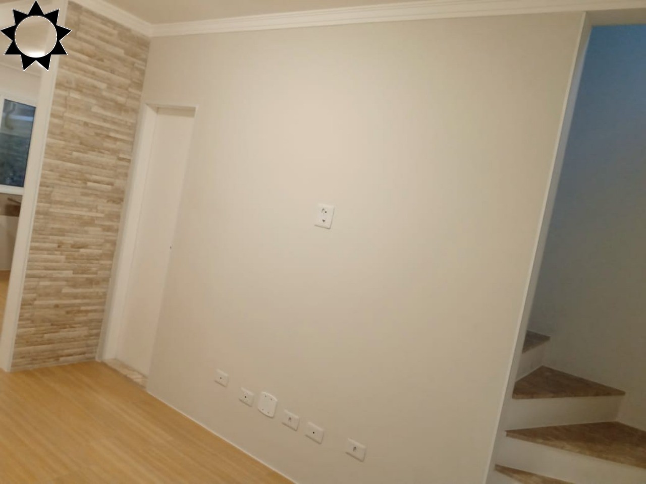 Casa à venda com 2 quartos, 60m² - Foto 7