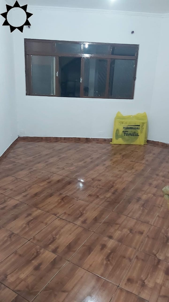 Casa à venda com 7 quartos, 300m² - Foto 21