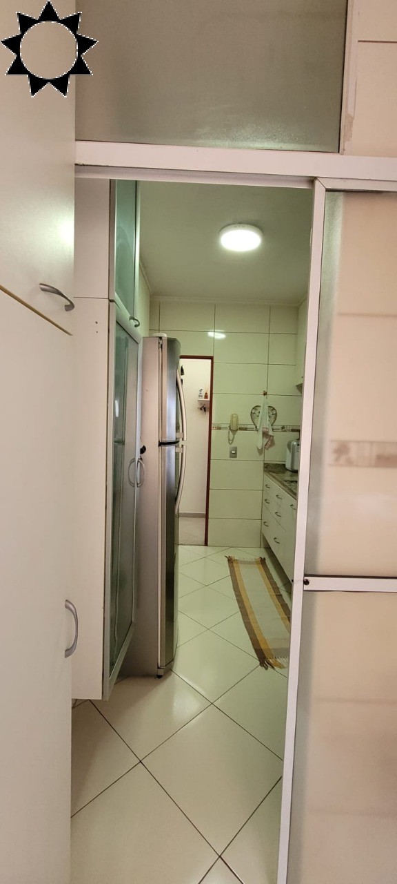 Apartamento à venda com 3 quartos, 74m² - Foto 5