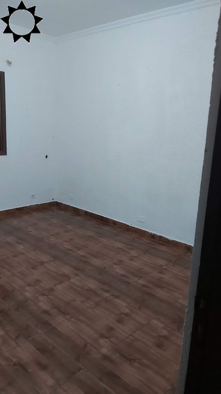 Casa à venda com 7 quartos, 300m² - Foto 32