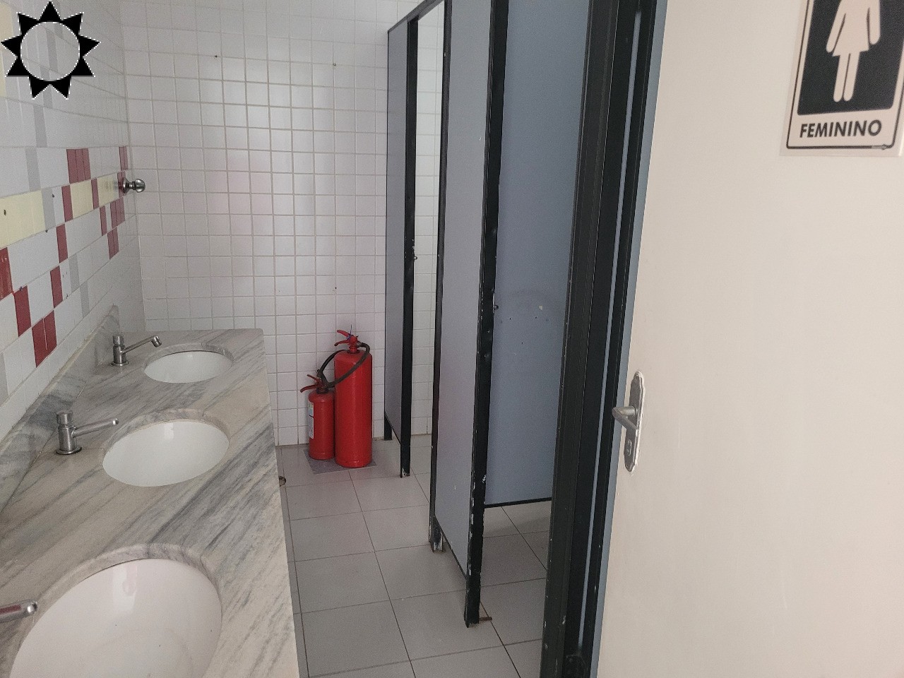 Prédio Inteiro para alugar, 320m² - Foto 26