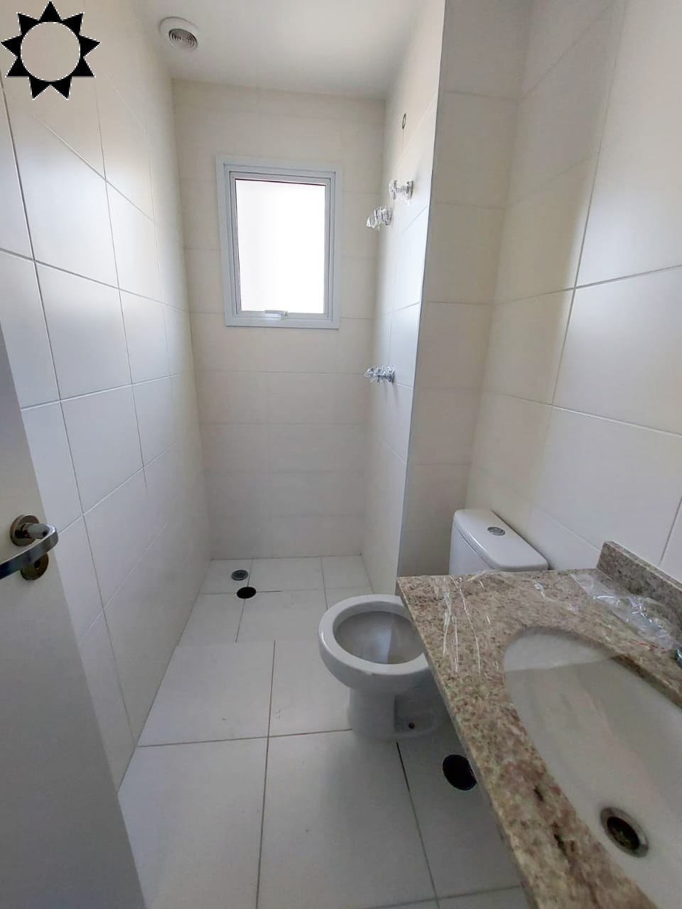 Apartamento à venda com 2 quartos, 72m² - Foto 3