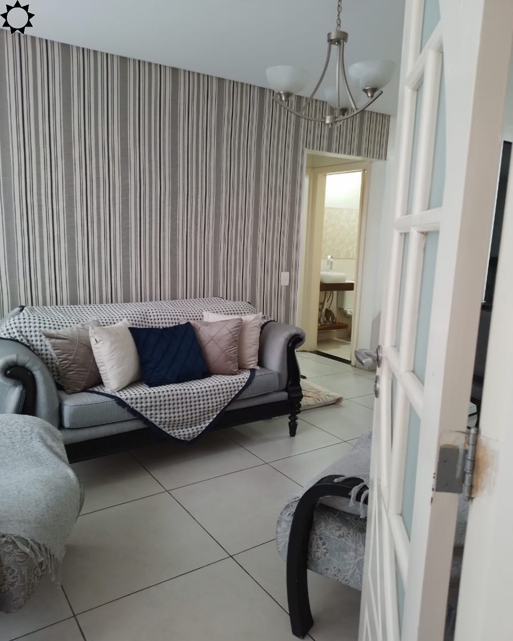 Casa à venda com 3 quartos, 200m² - Foto 6