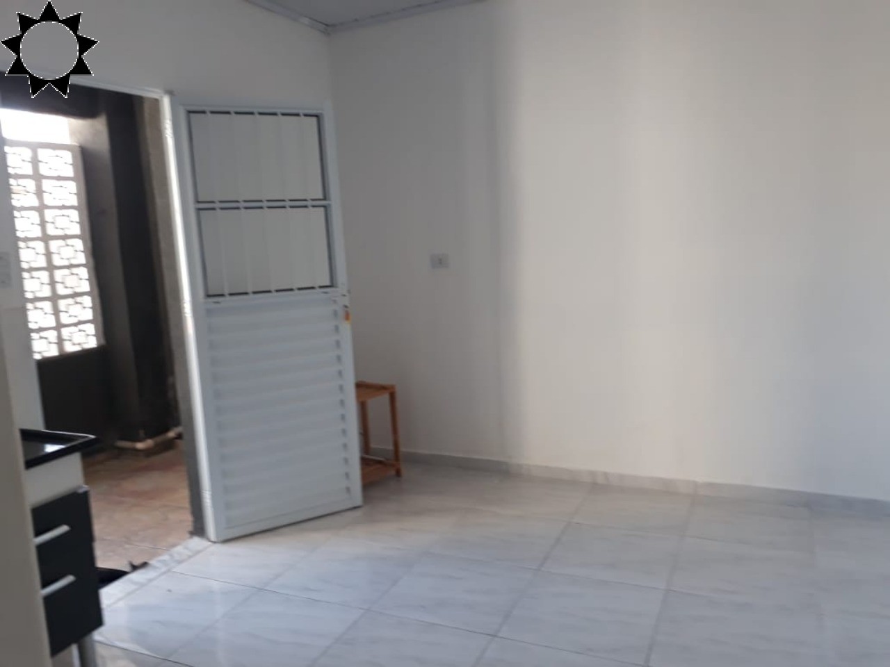 Casa para alugar com 2 quartos, 44m² - Foto 50