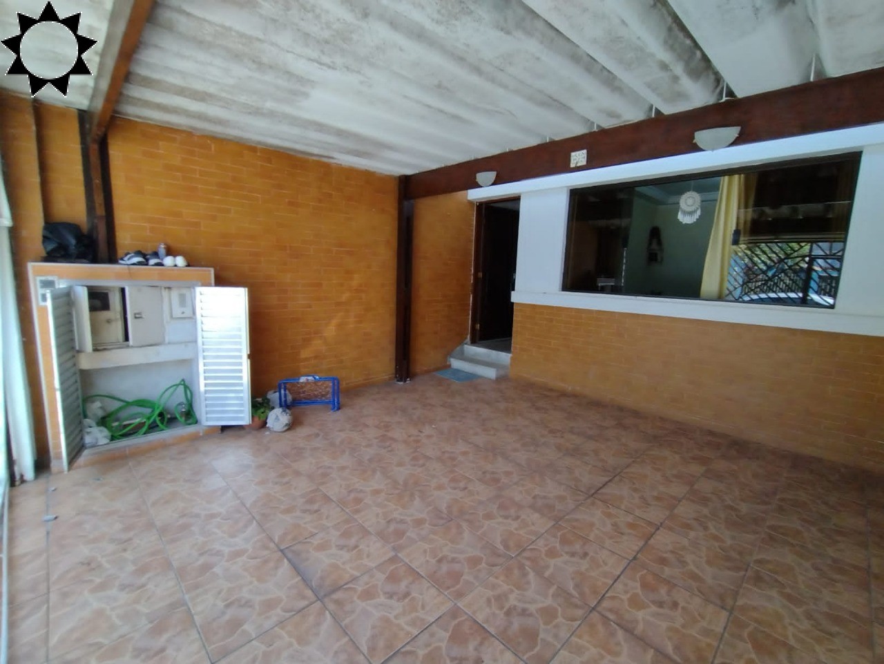 Casa à venda com 3 quartos, 180m² - Foto 3