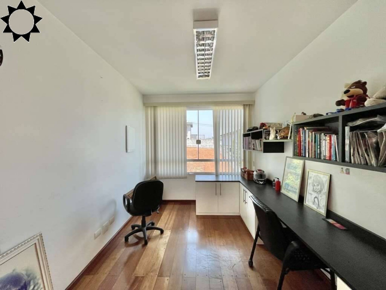 Casa à venda e aluguel com 6 quartos, 1200m² - Foto 6