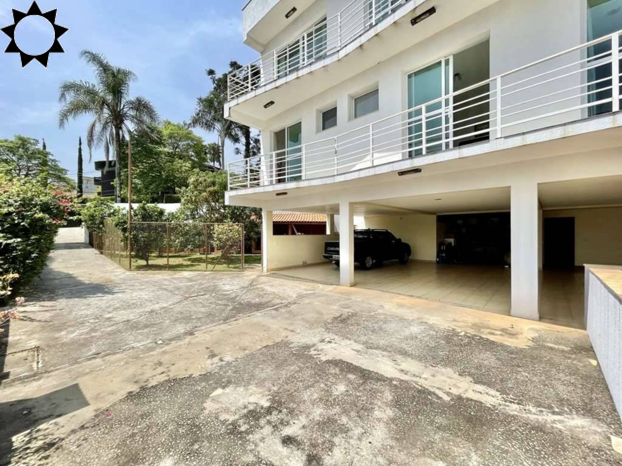 Casa à venda e aluguel com 6 quartos, 1200m² - Foto 23