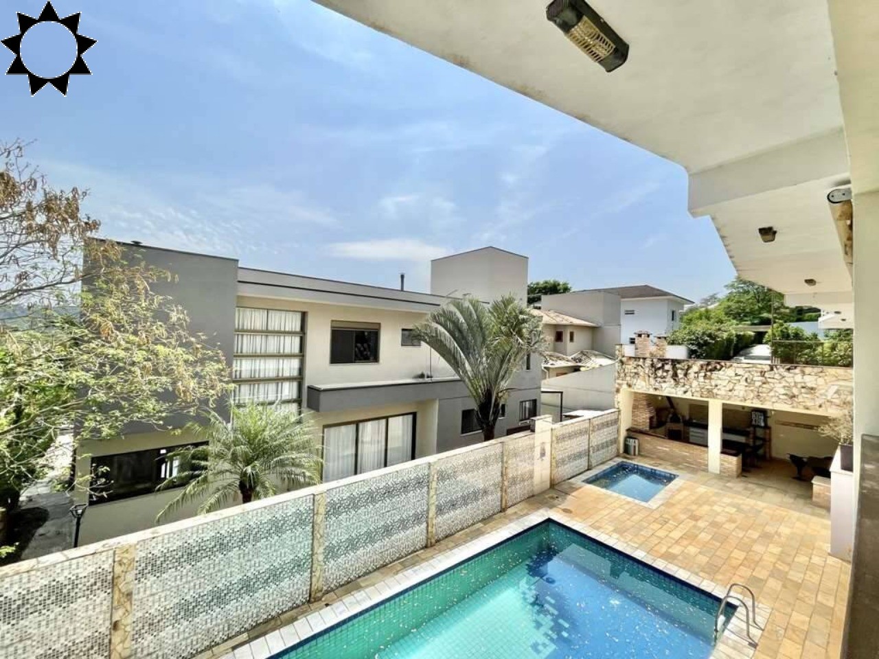 Casa à venda e aluguel com 6 quartos, 1200m² - Foto 27