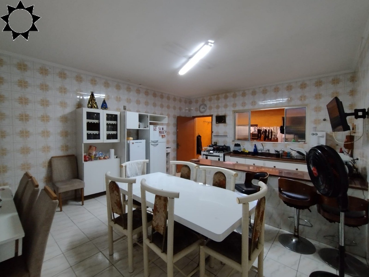 Casa à venda com 3 quartos, 180m² - Foto 16