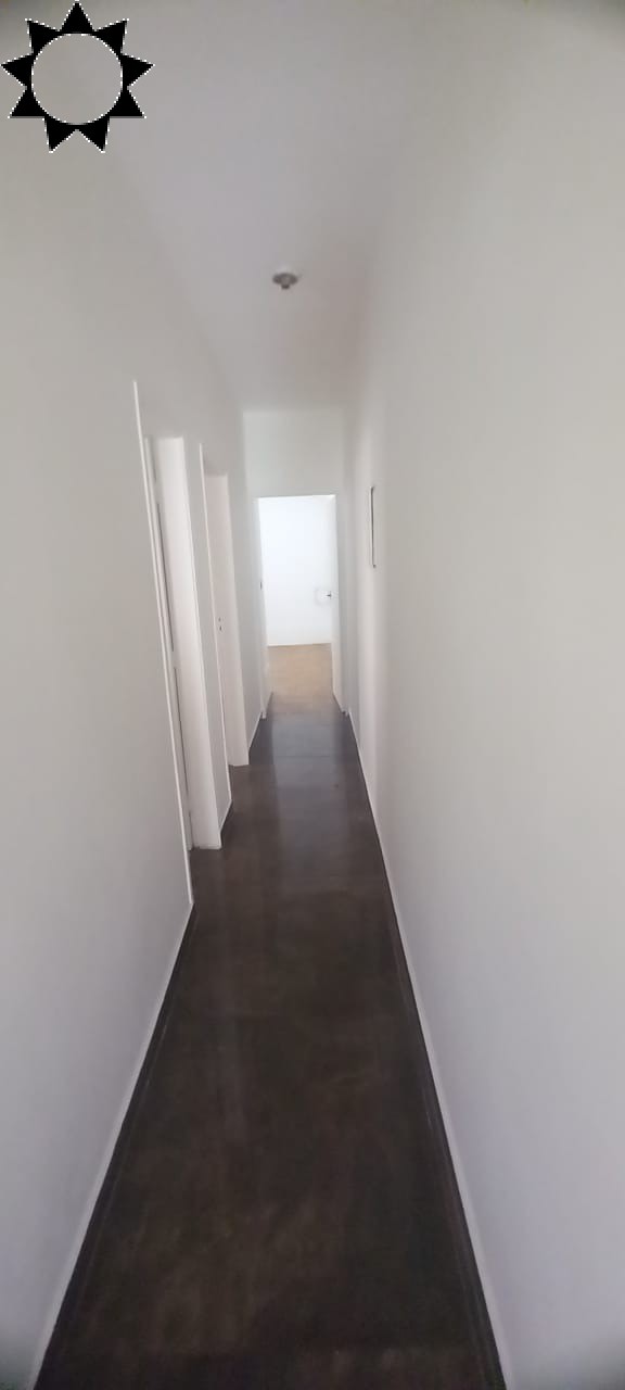 Casa à venda com 2 quartos, 125m² - Foto 4